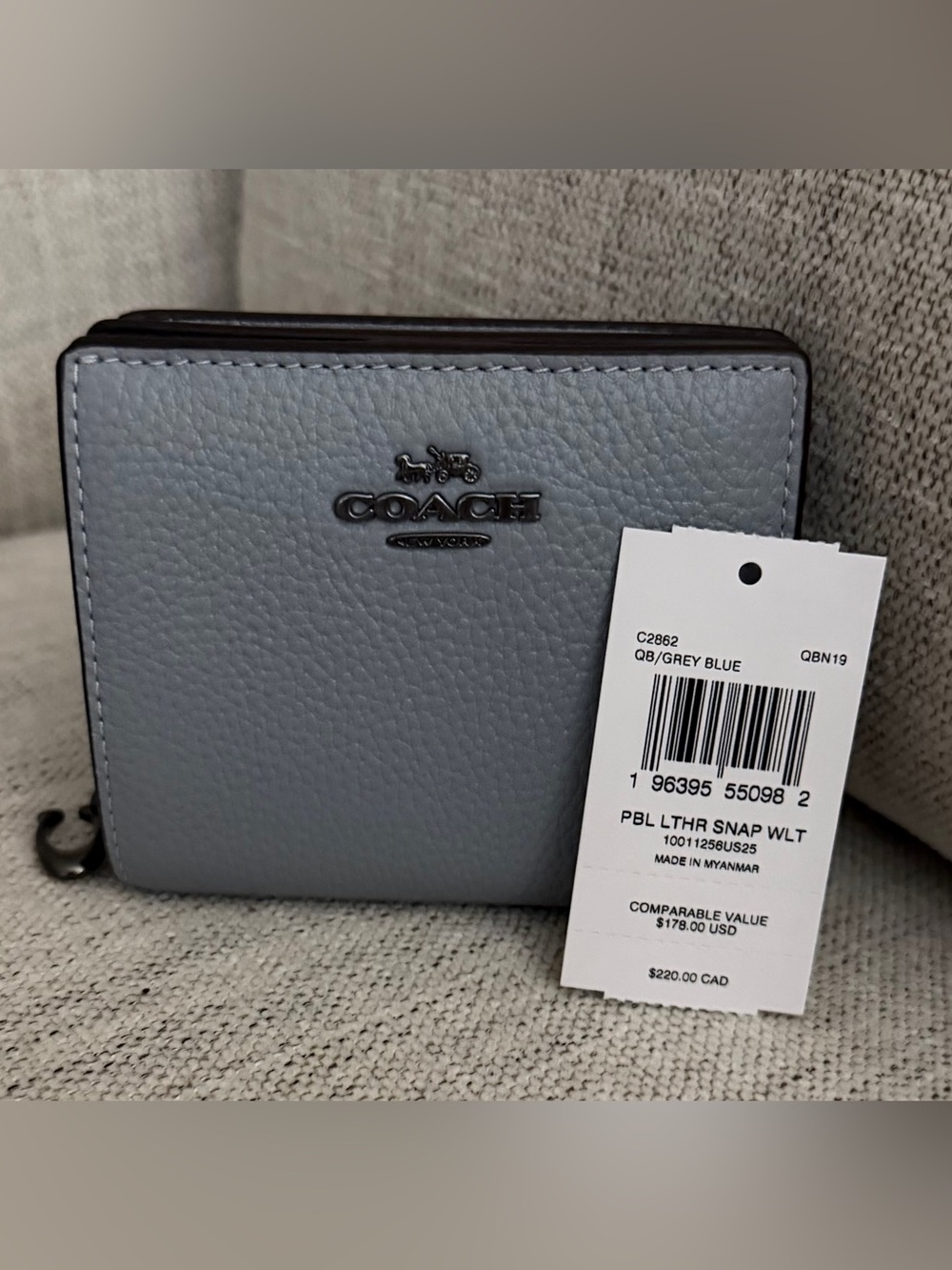 Coach Grey snap wallet NWT detached